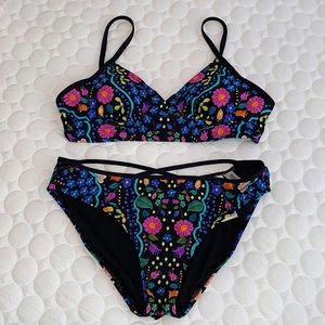 Kenneth Cole Reaction Bikini